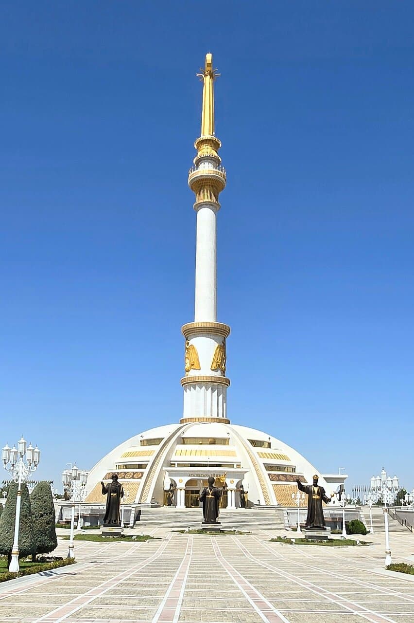 Independence Monument