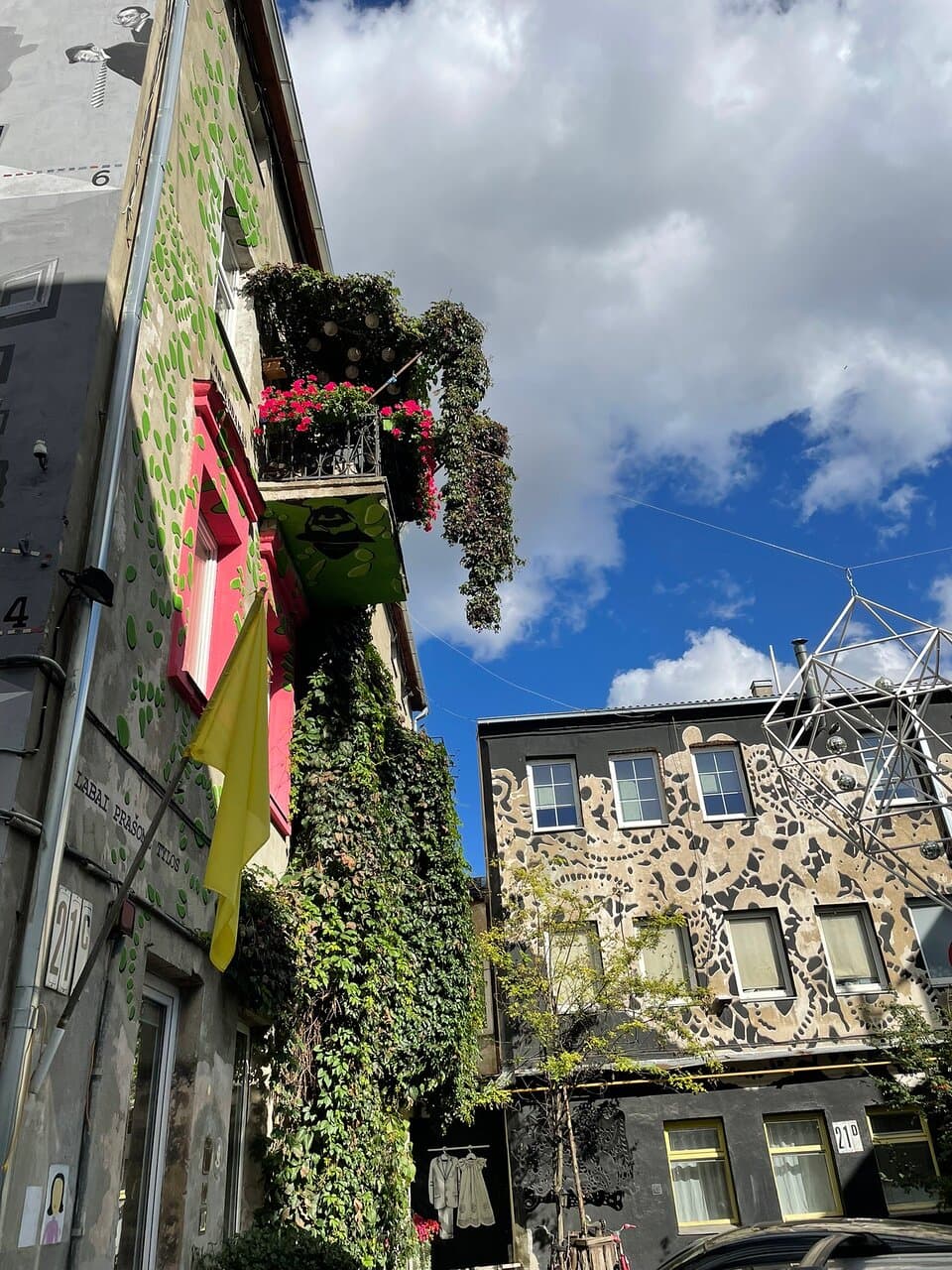 Yard Gallery Kiemo Galerija