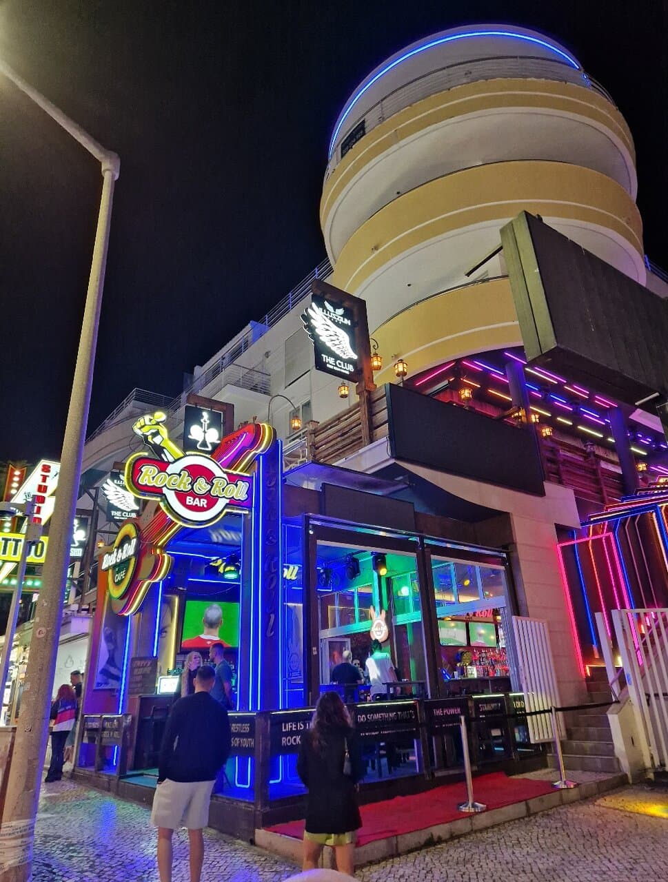 Rock & Roll Bar