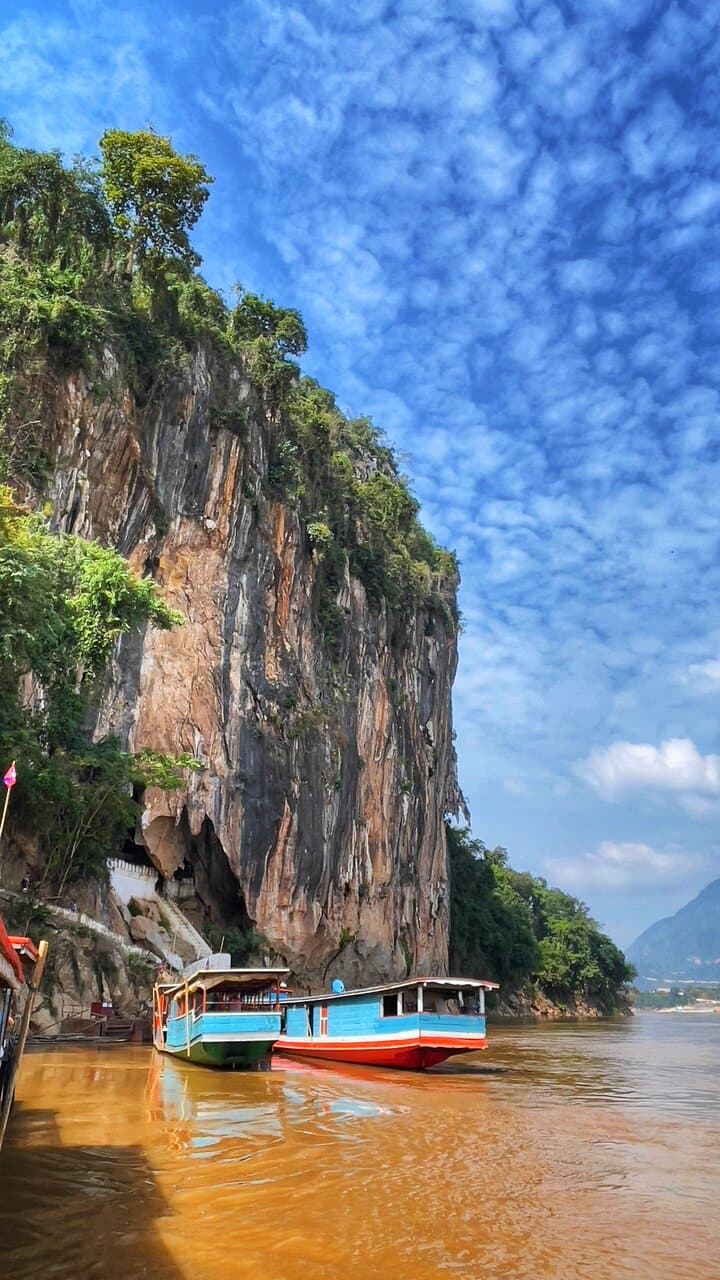 Pak Ou Caves Luang Prabang