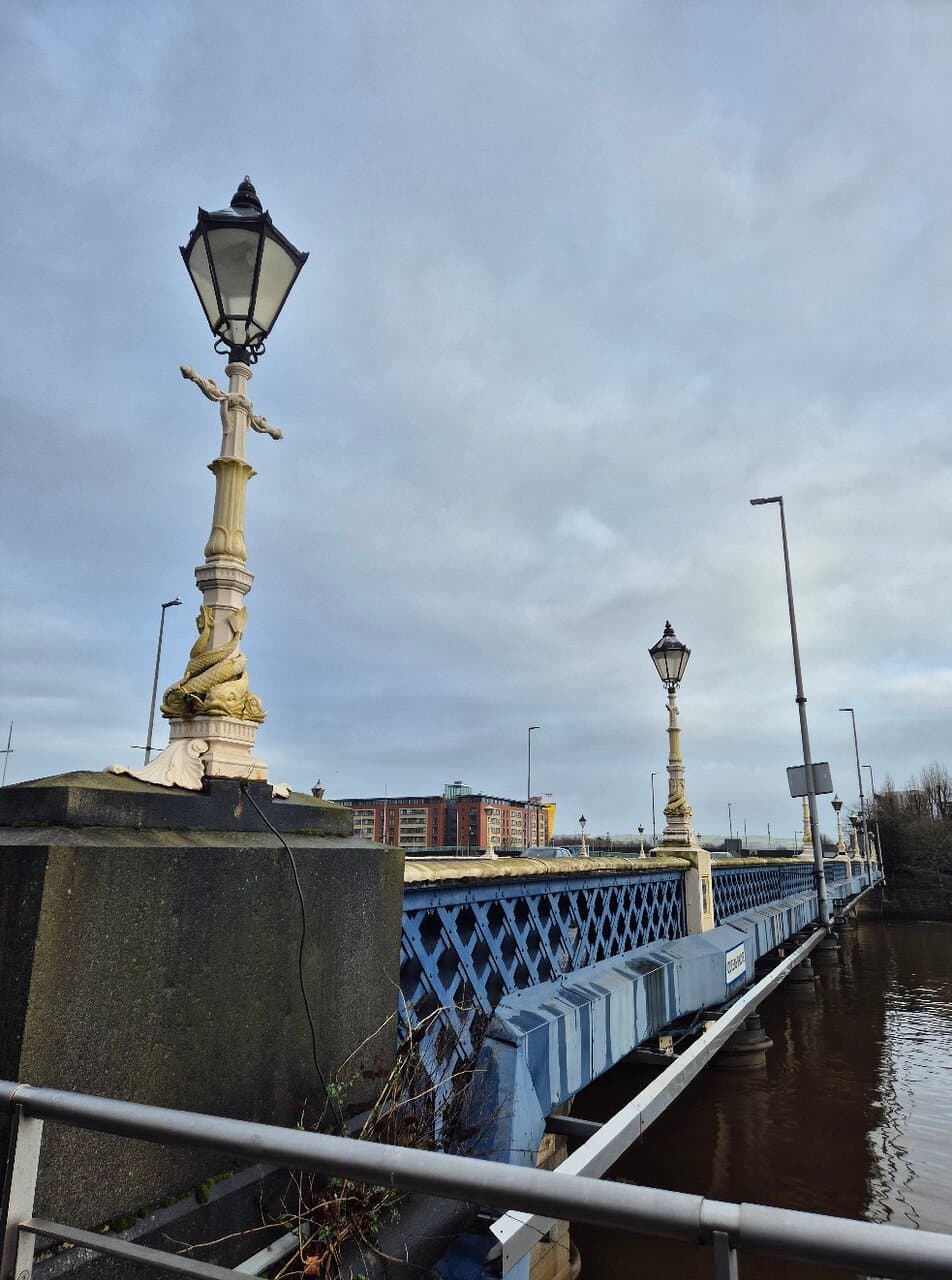 Queen Bridge