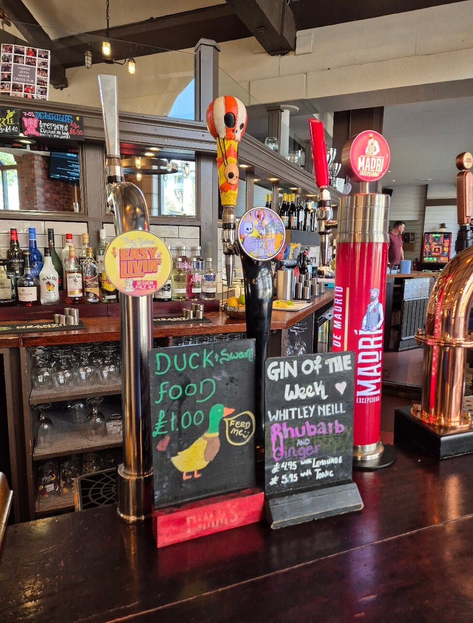 The White Cross Pub