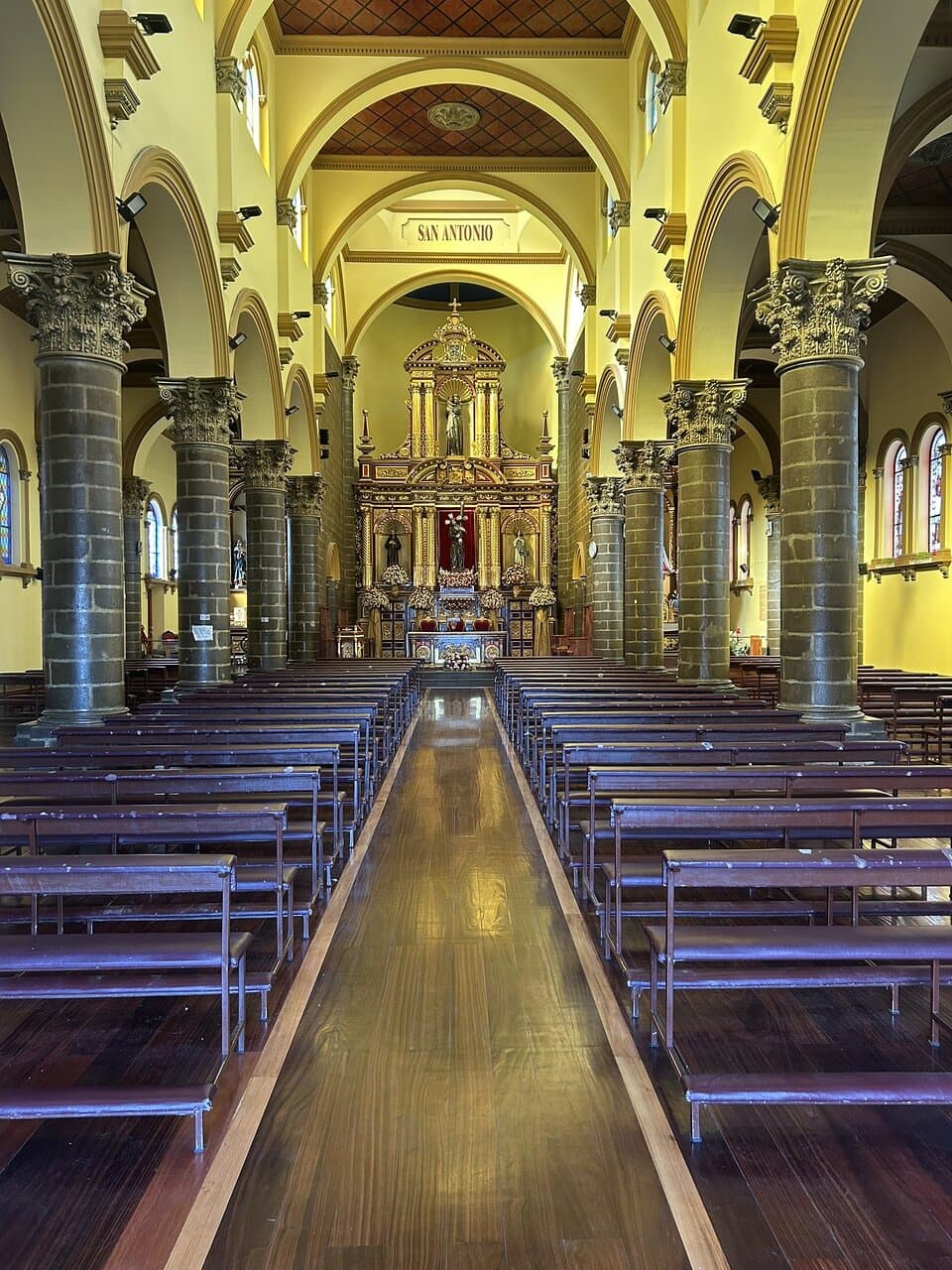 Iglesia de San Antonio Riobamba