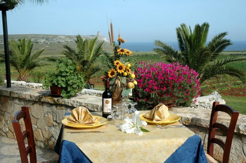 tavolo sulla veranda