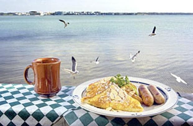 Waterfront Breakfast and Lunch