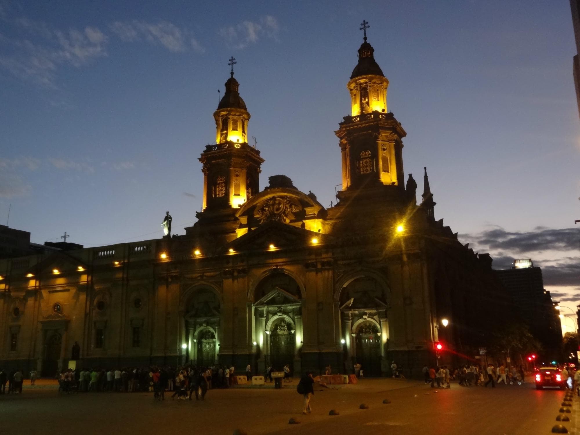                   Plaza de Armas
                