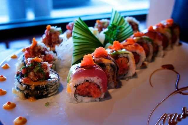 AMAZING TUNA ROLL