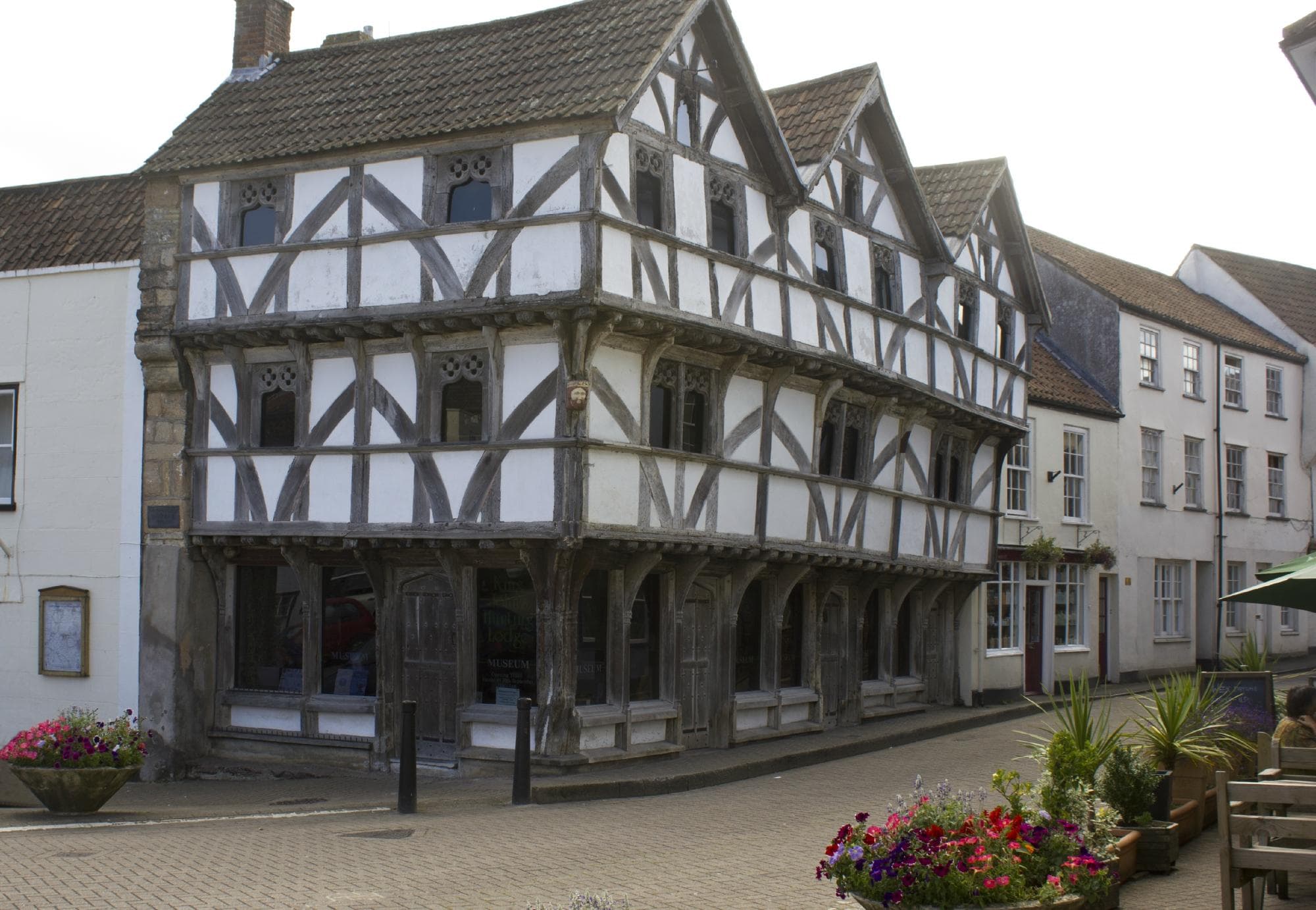 King Johns Hunting Lodge