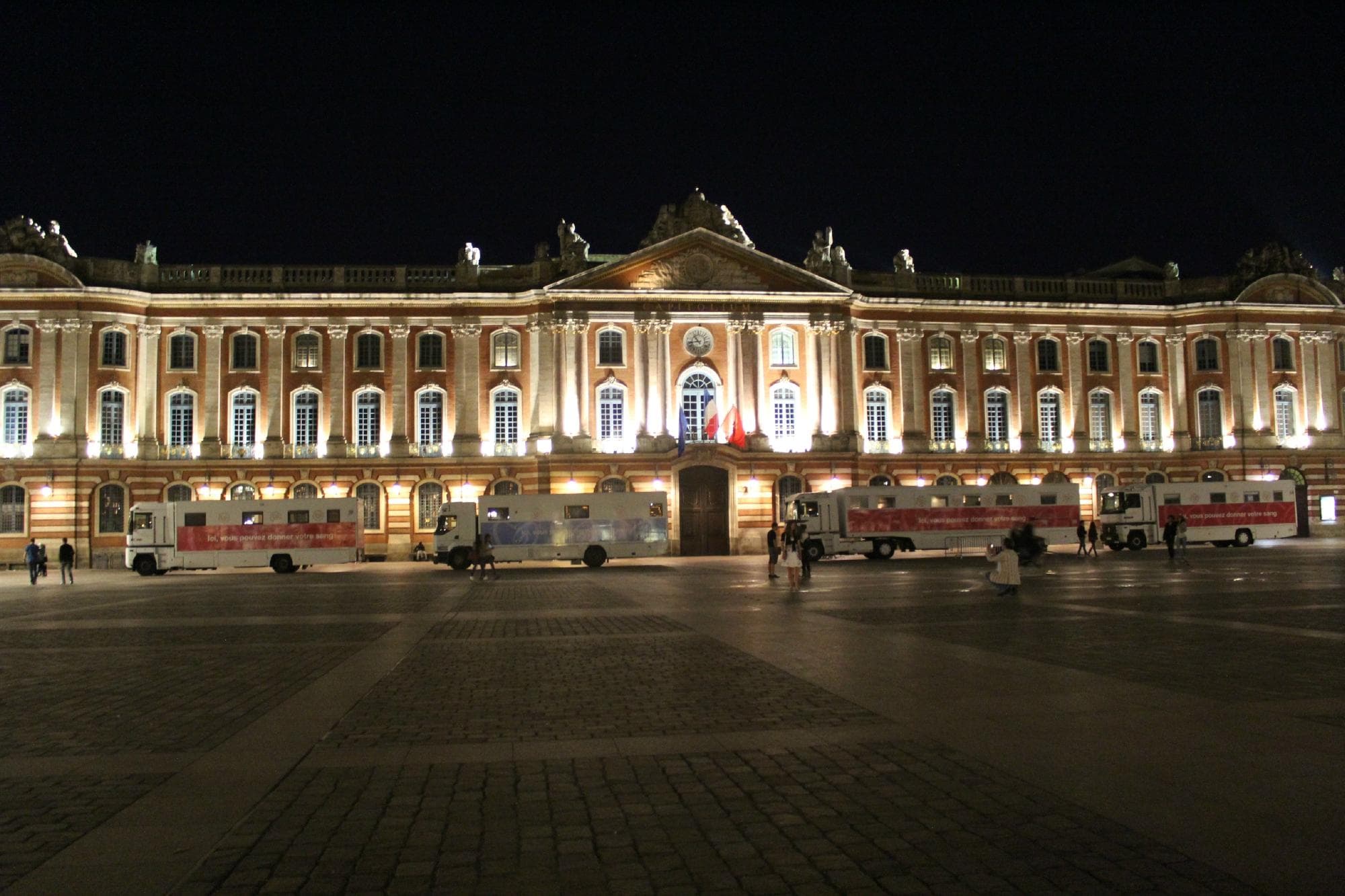 Capitole at Night