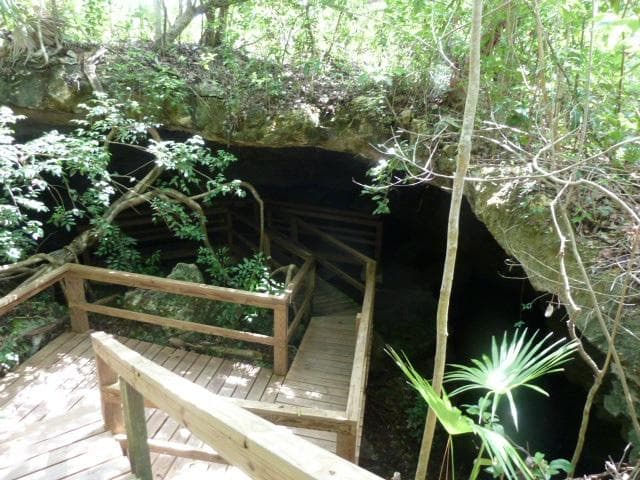 Going into Burial Mound Cave