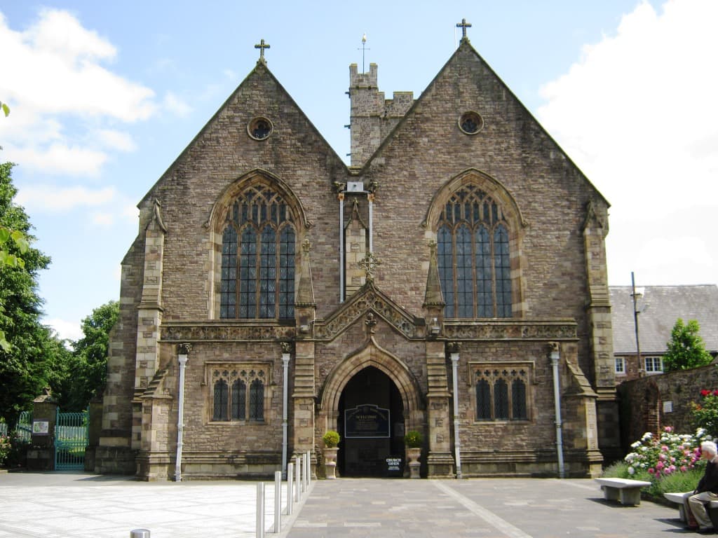 St Marys Abergavenny