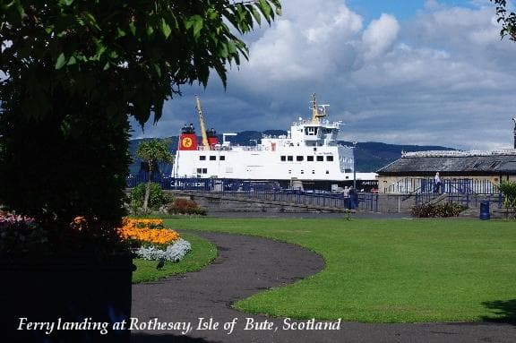The Argyle ferry arriving from Wemyss into Rothesay
