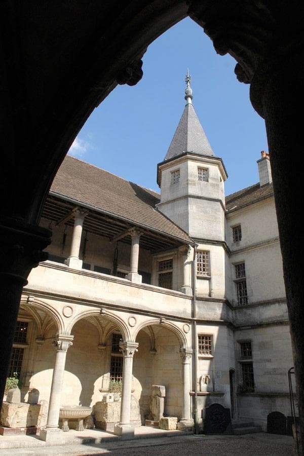 Musée Princerie Verdun cour