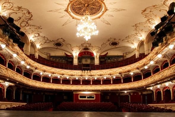 Interior Teatru de stat