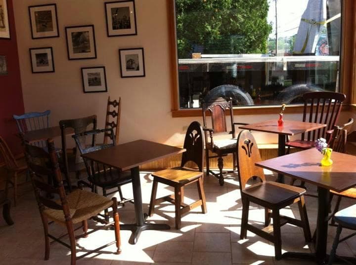 inside seating, and free wifi