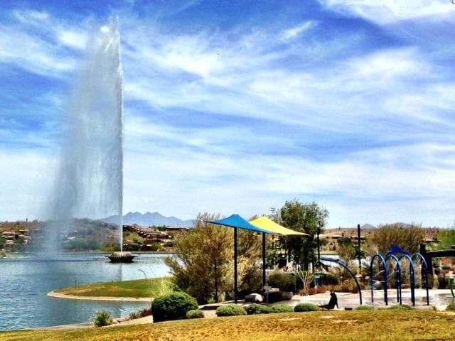 Heart of our town -- Fountain Hills Plaza