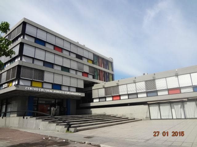 Plaza Montenegro