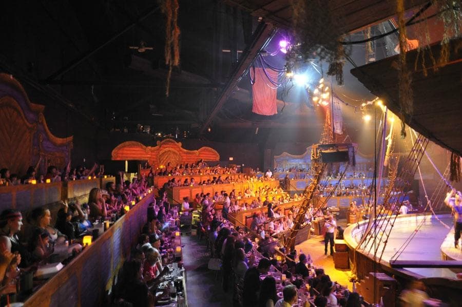 Crowd in Pirates