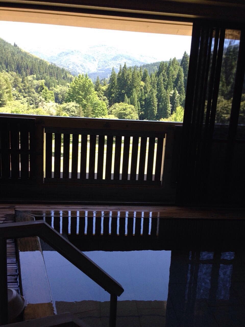 天望の湯と白山