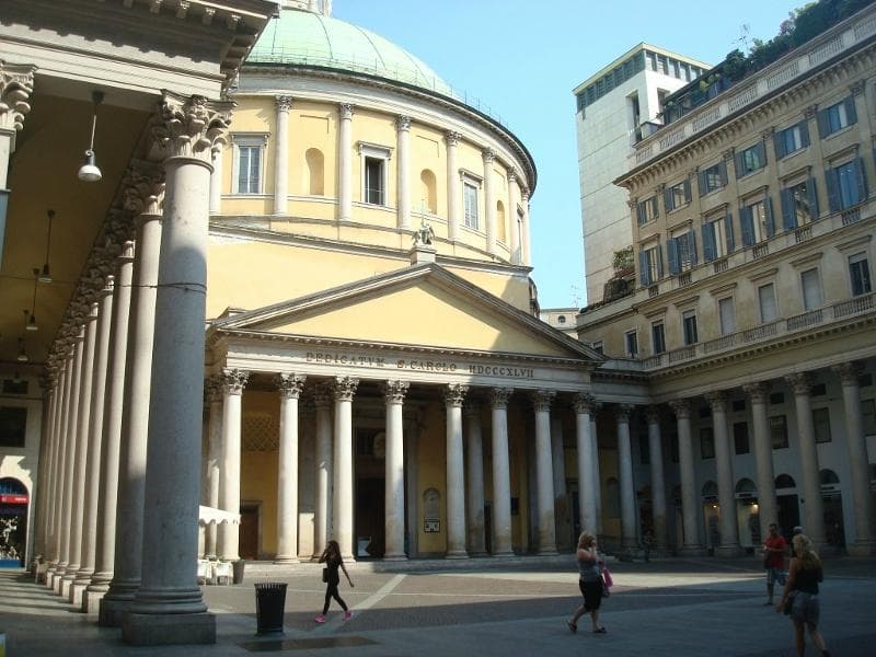 La piazzetta di San Carlo