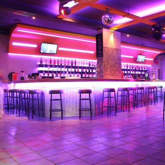 COOL DECOR