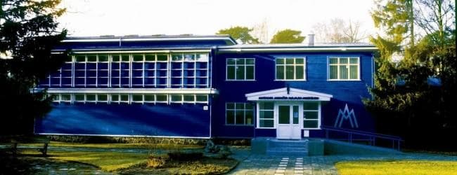 здание снаружи