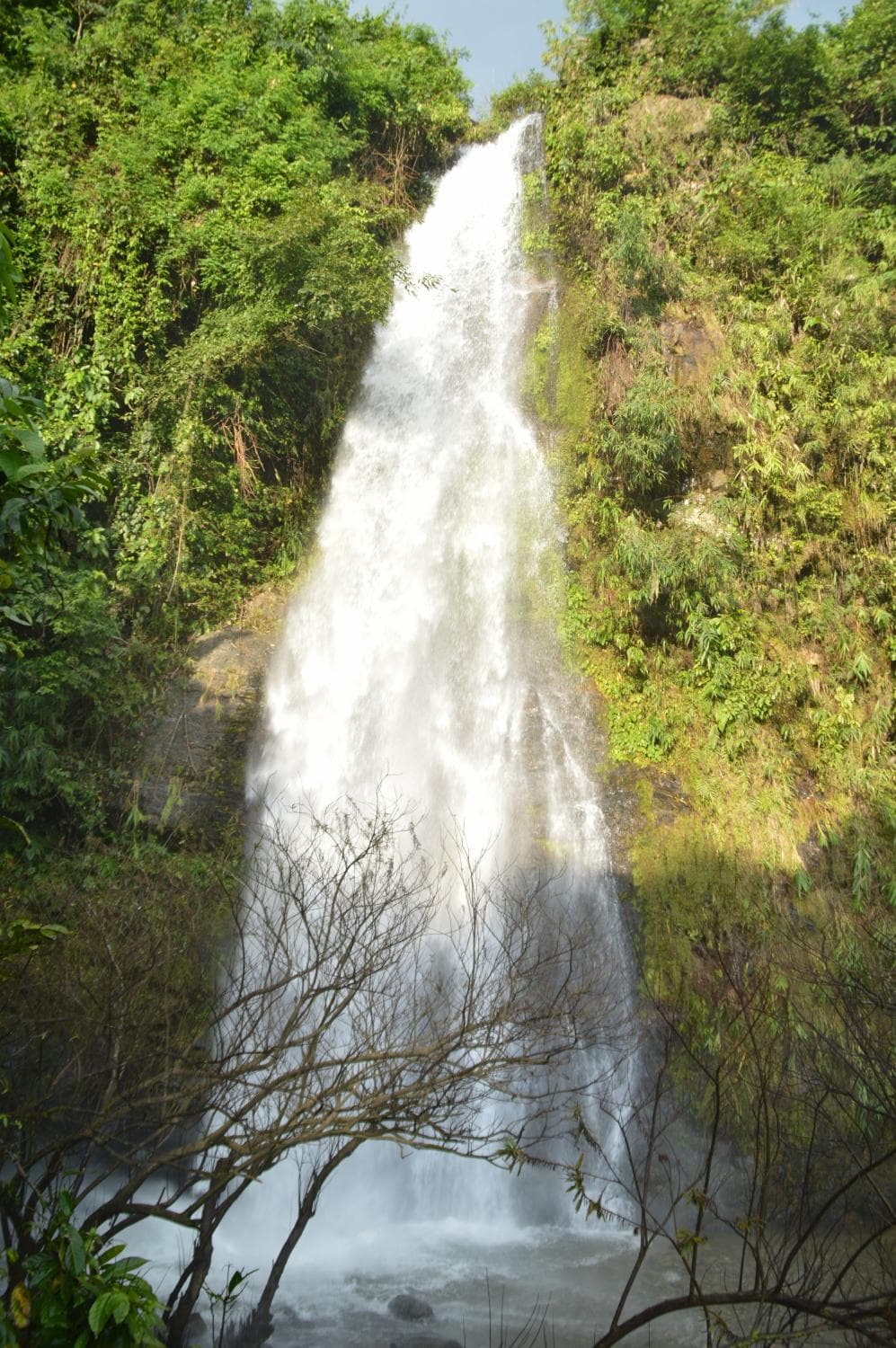 Kaeng Nyui Waterfall