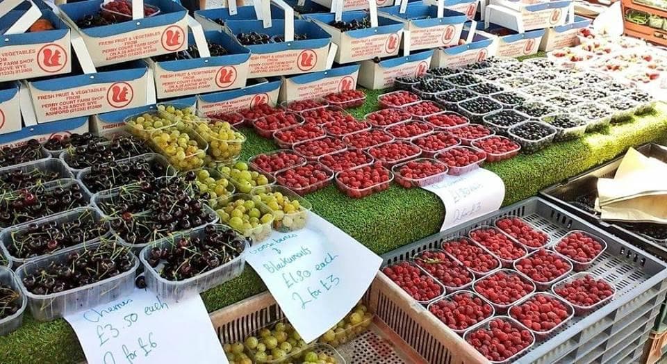 フルーツのストール