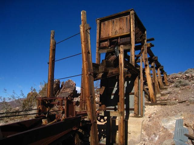Mine ruins - Inyo Mine/Schwab