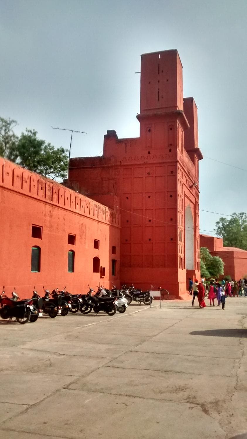 Lahori gate