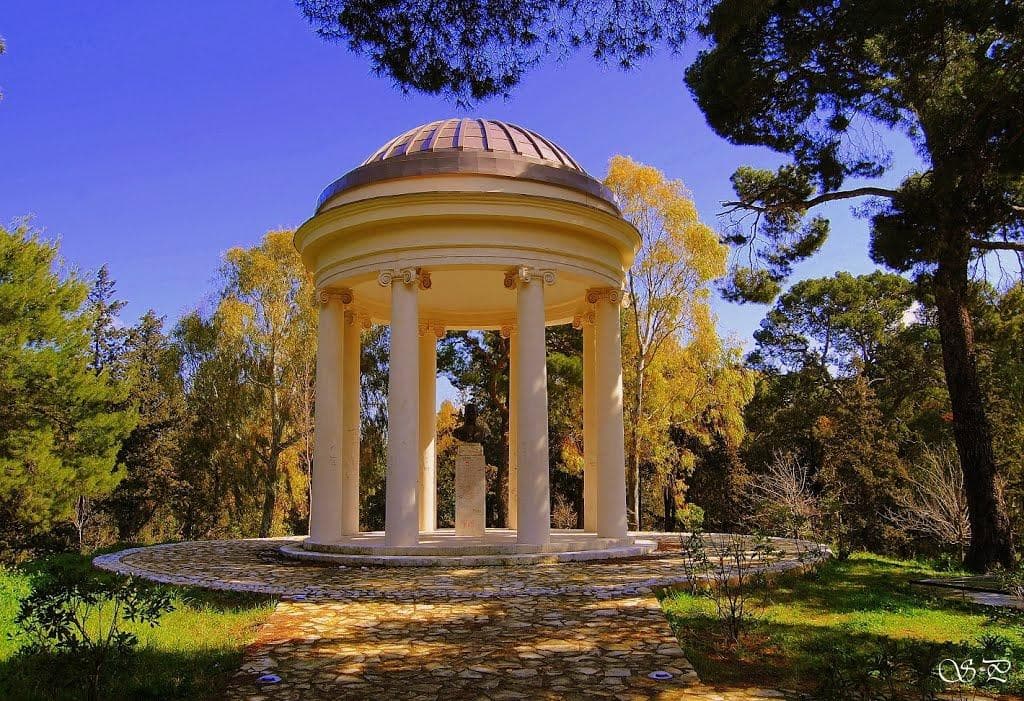 templo estilo jonico