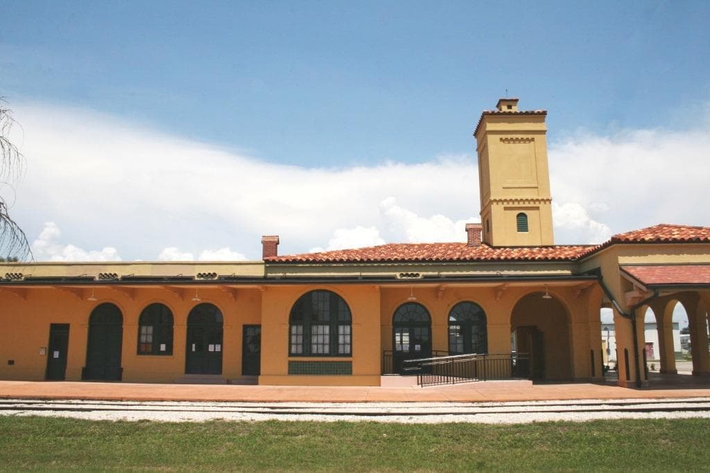 The backside of Venice Depot