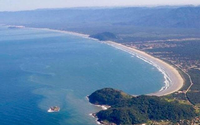 Praia Baracéia