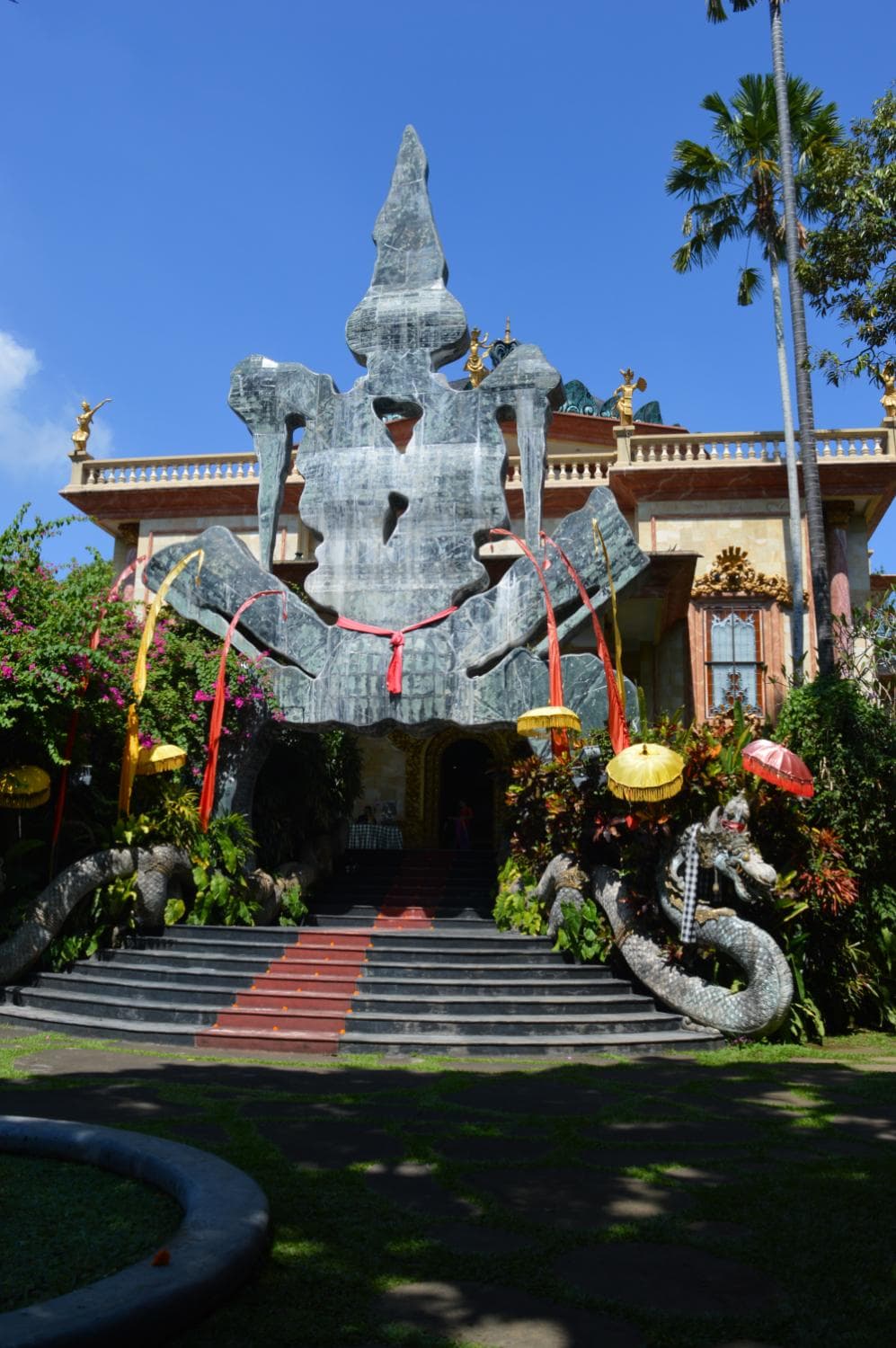 The entrance of the museum