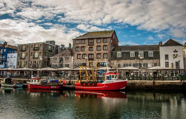 Restaurants at Quay Road adjacent to The Marina at Sutton Harbour