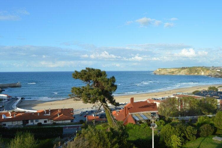 PLAYA,VISTA DESDE EL PARQUE GÜELL Y MARTOS