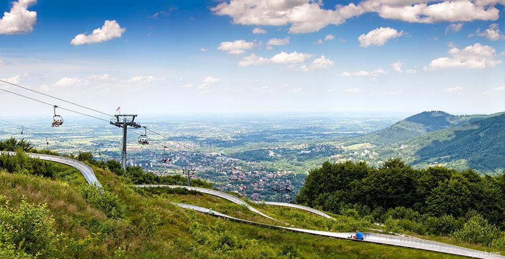 Tor saneczkowy przy górnej stacji kolei linowej