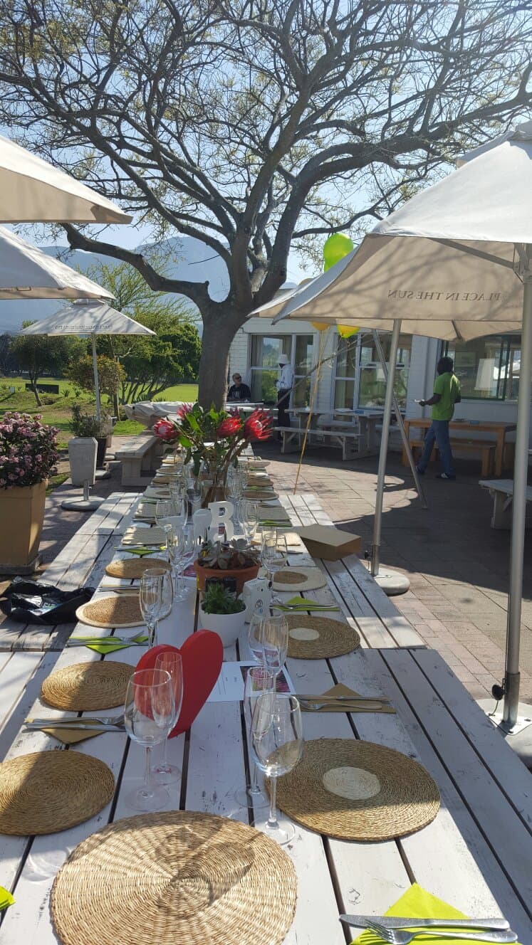 Cricket Club Restaurant & Pub