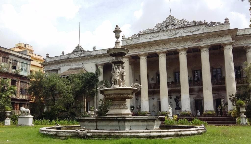 Fountain outside the marble palace