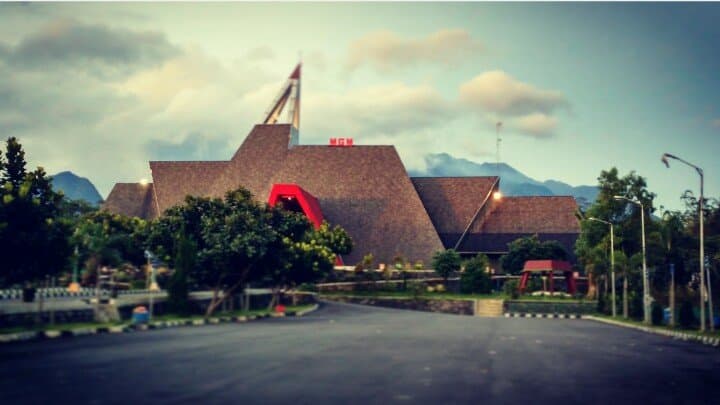 Mount Merapi Museum And Jeep Lava tour Merapi