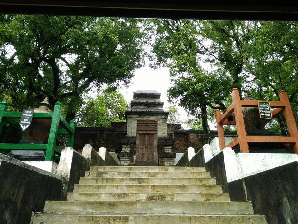 Imogiri Royal Cemetery Yogyakarta