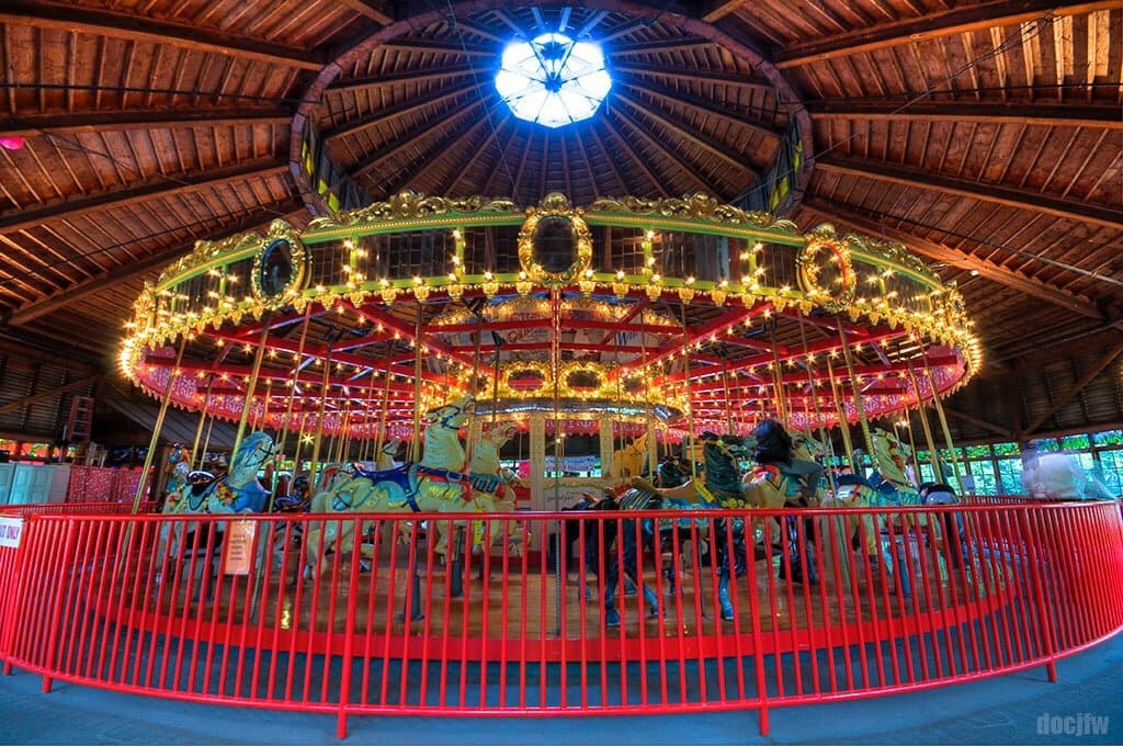 Great place to visit, every generation in the family can appreciate, $1 ride and fresh popped po