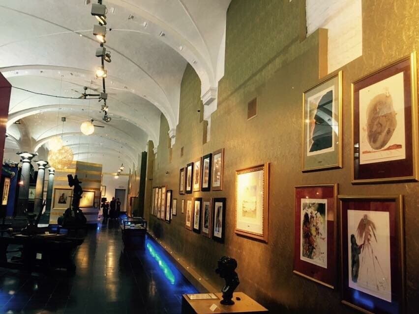 Xpo Salvador Dali (Belfry Hall) Bruges