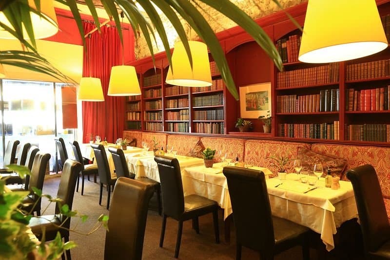 Restaurant Les Arcenaulx Marseille Vieux Port