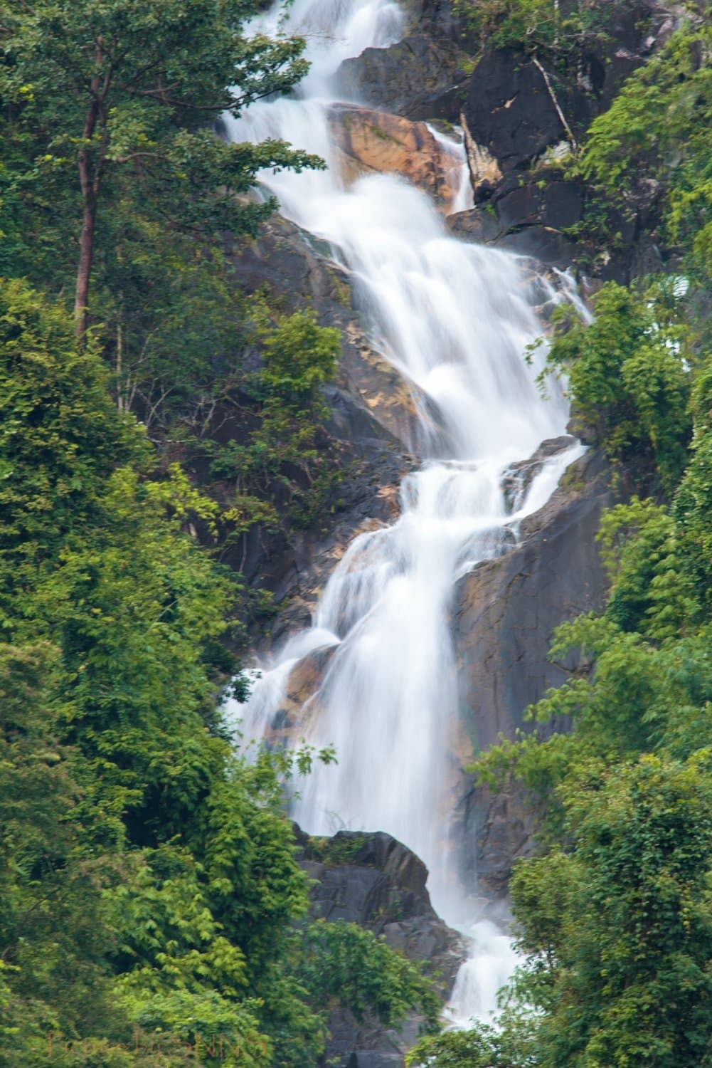 น้ำตกกระทิง