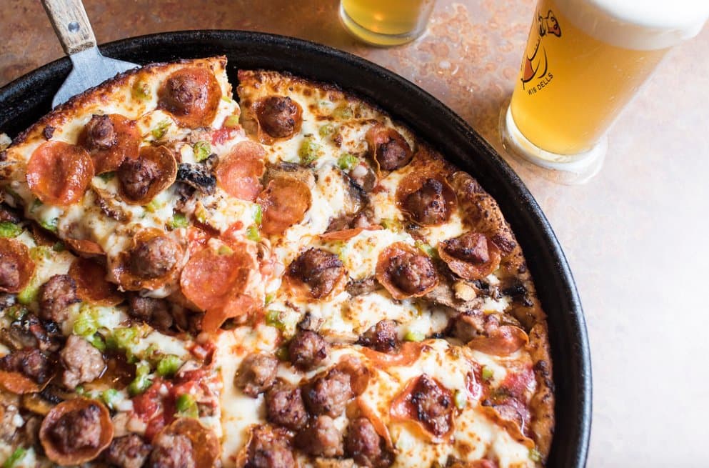 Yummy Large Pan Pizza Pub Special! 