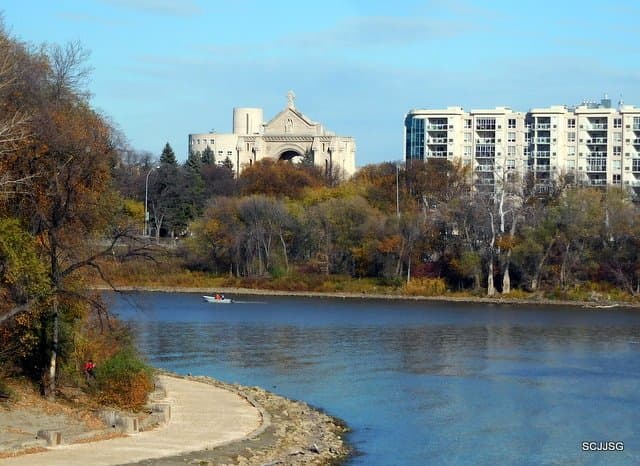 Red River Corridor facing St. Boniface