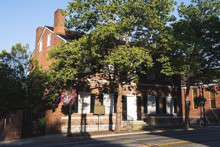 The exterior of the Mary Todd Lincoln House