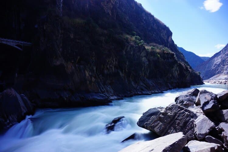Tiger Leaping Gorge (Hutiao Xia)