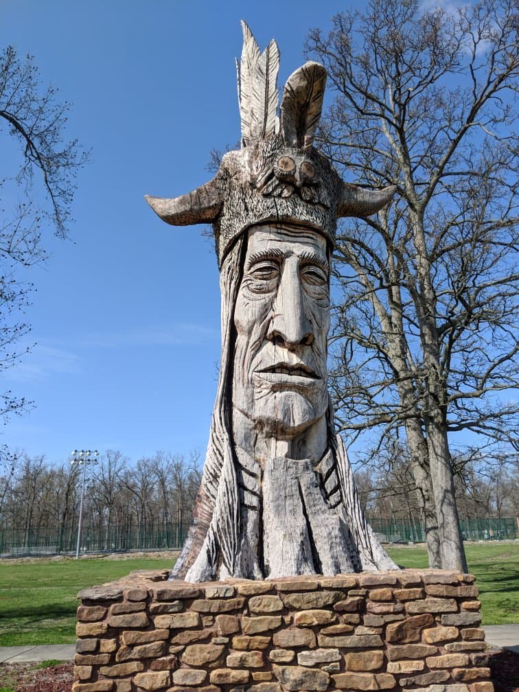Wacinton Sculpture